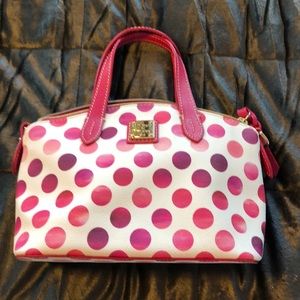 Dooney & Bourke handheld purse